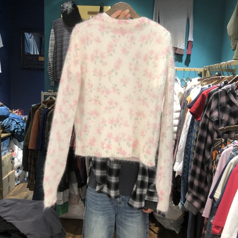 MERCI LINDA韓國代購女裝新品人氣針織衫不含內搭花朵開衫MERCI LINDA針織衫