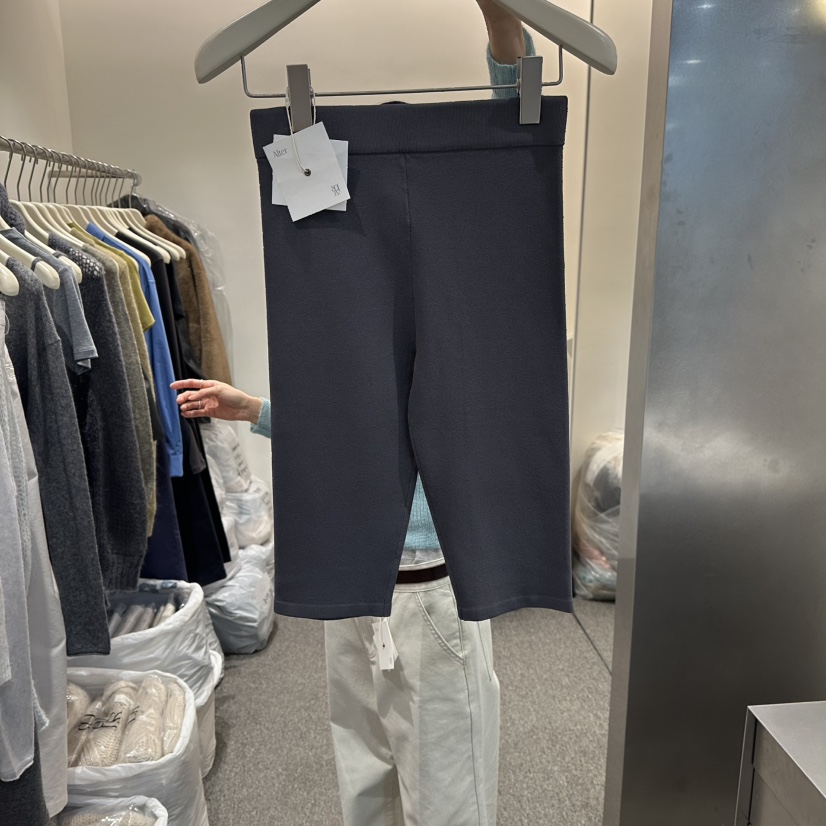 ALTER韓國直郵女士新品職業推薦熱賣時尚26春夏打底褲鯊魚褲Alter打底褲/鯊魚褲圖色2墨色