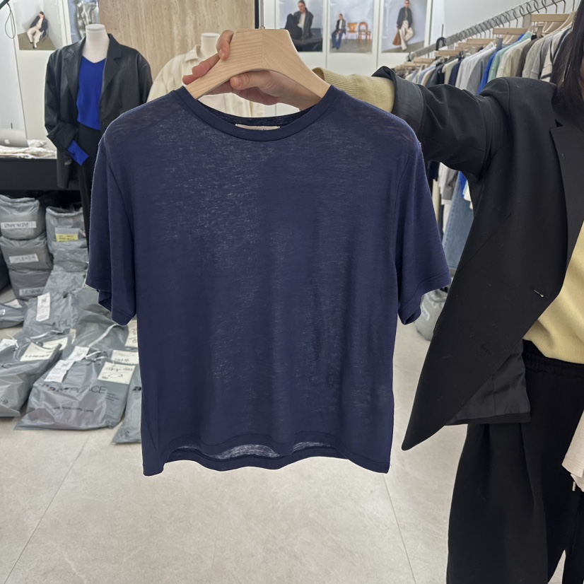 WRITTEN BY東大門代購女士新品真品休閑職業時尚T恤羊絨WRITTEN BYT恤圖色3