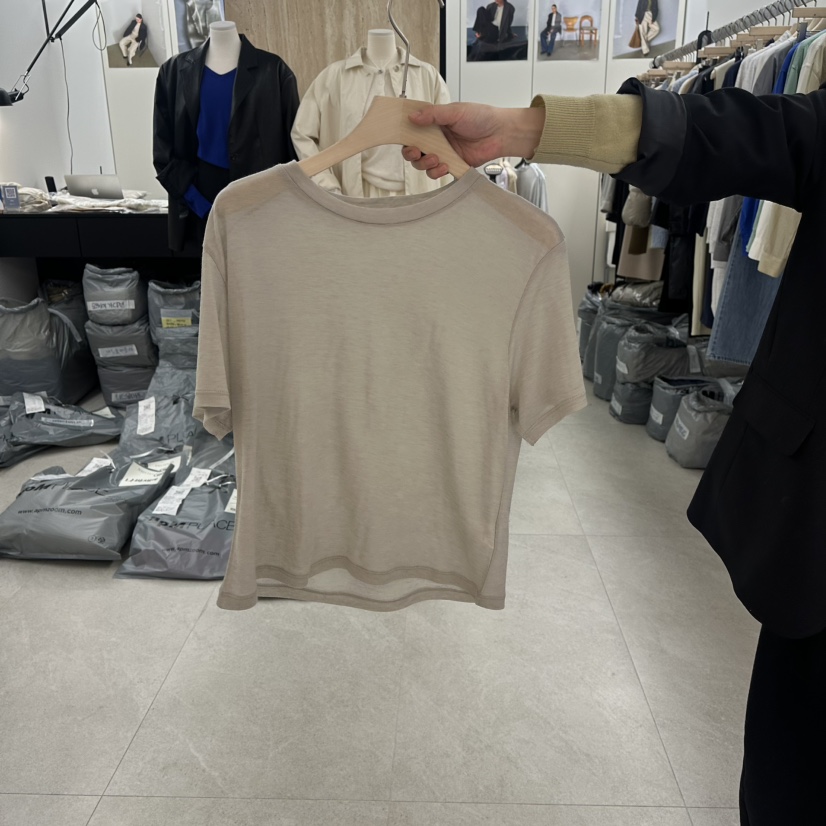 WRITTEN BY東大門代購女士新品真品休閑職業時尚T恤羊絨WRITTEN BYT恤圖色4