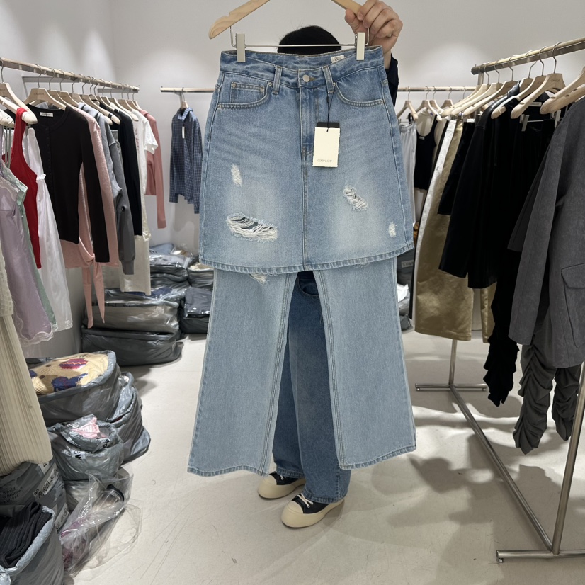 CONNAUGHT/DAILYJUD東大門實拍女裝新品真品時尚裙褲開衩CONNAUGHT/DAILYJUD裙褲圖色1