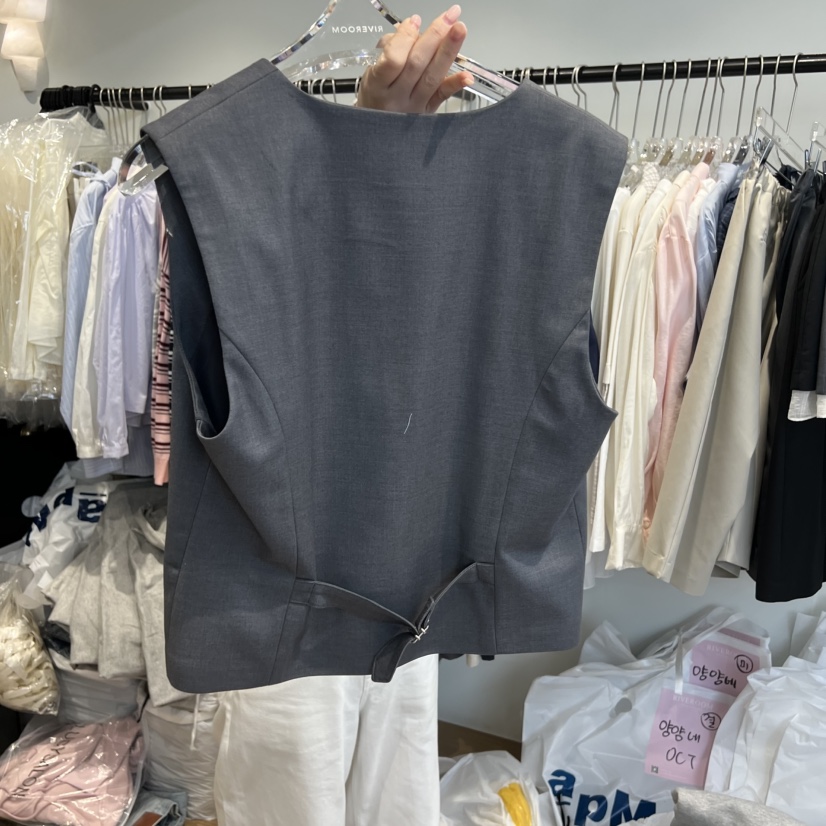 RIVEROOM東大門代購女裝新品熱賣職業時尚26春夏休閑馬甲RIVEROOM馬甲