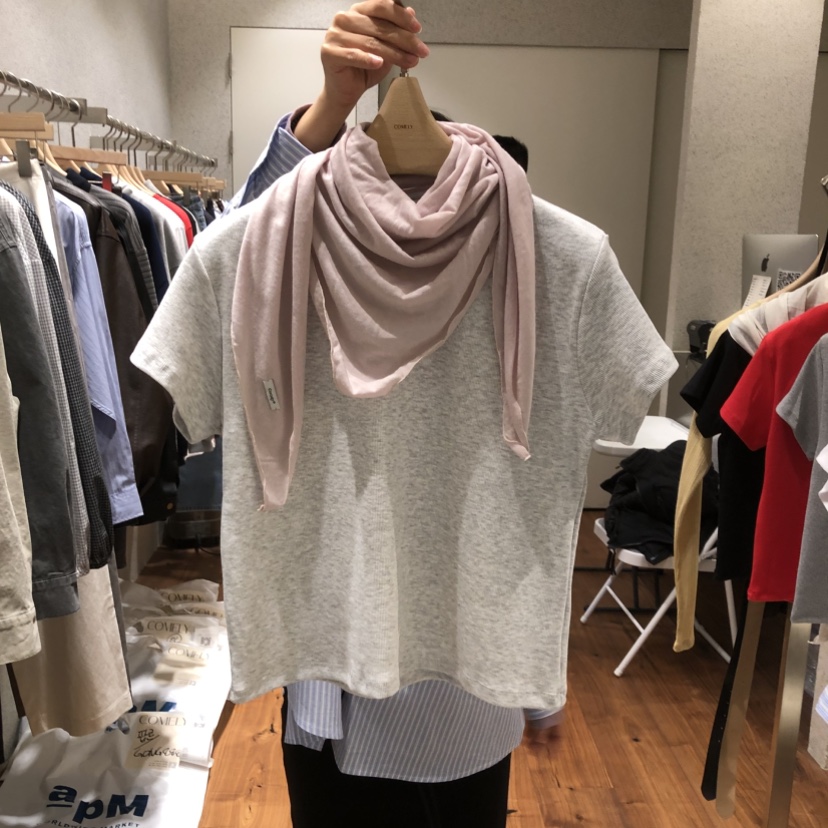 COMELY韓國直郵女裝新品推薦人氣休閑26春夏熱賣T恤不含圍巾COMELYT恤圖色5