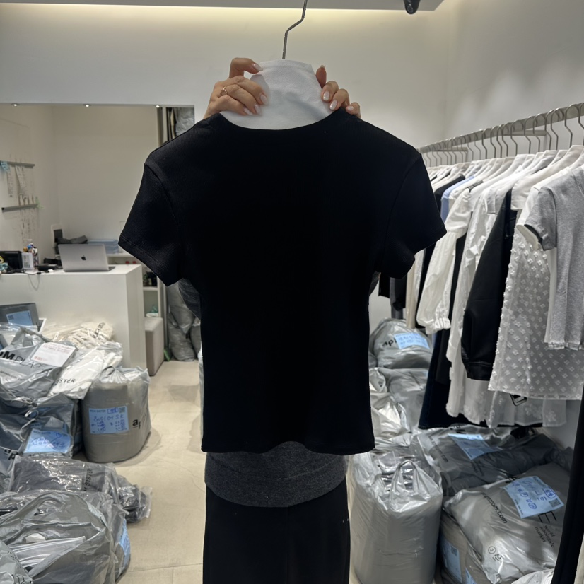 RICH SISTER東大門直郵女士新品職業26春夏時尚人氣T恤拉鏈RICH SISTERT恤