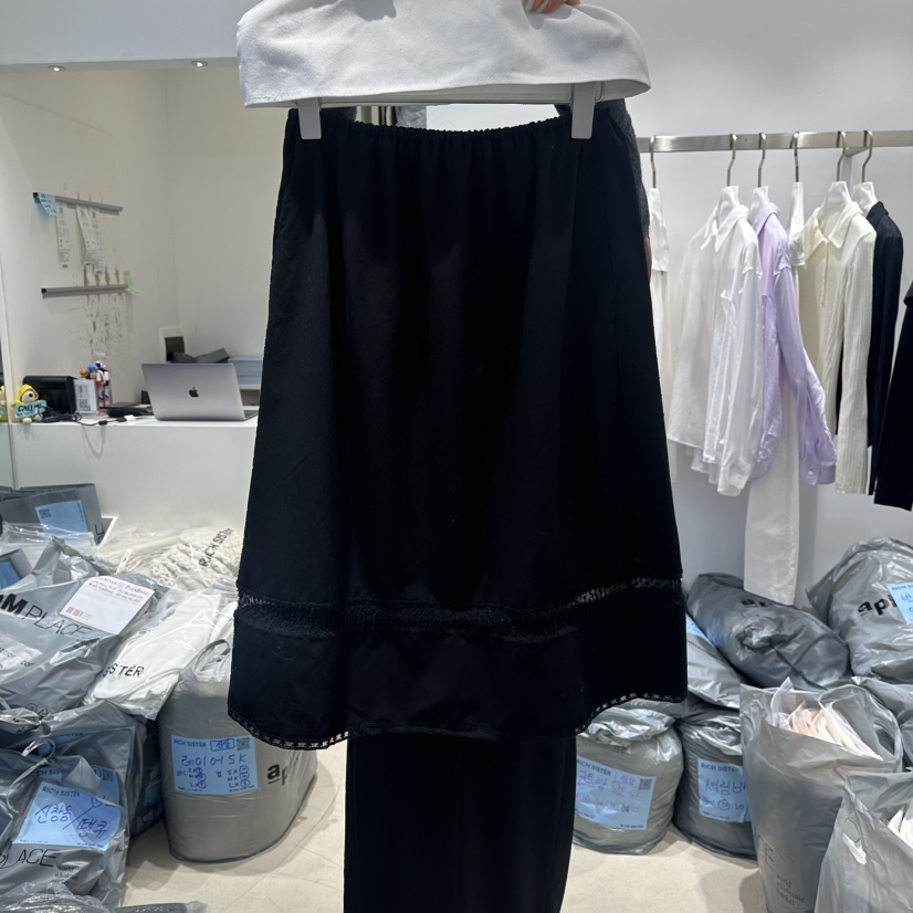 RICH SISTER韓國代購女士新款推薦真品半身裙中短裙蕾絲RICH SISTER半身裙/中短裙圖色2