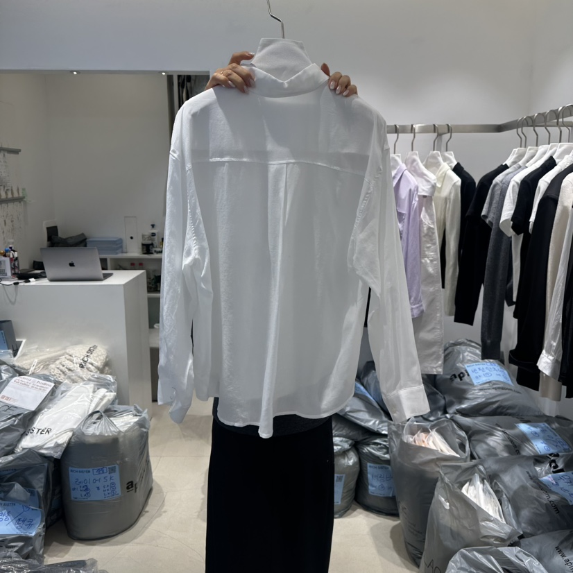 RICH SISTER東大門直郵女士新款26春夏時尚熱賣襯衫蕾絲衫RICH SISTER襯衫/蕾絲衫