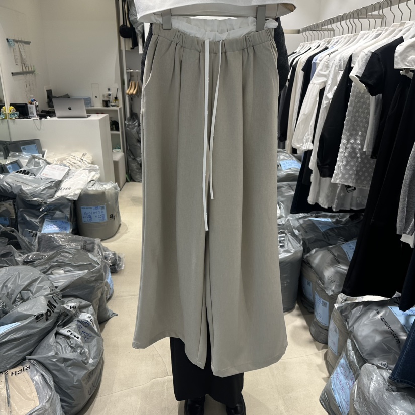 RICH SISTER韓國代購女士新品時尚推薦26春夏休閑褲褶皺RICH SISTER休閑褲圖色1