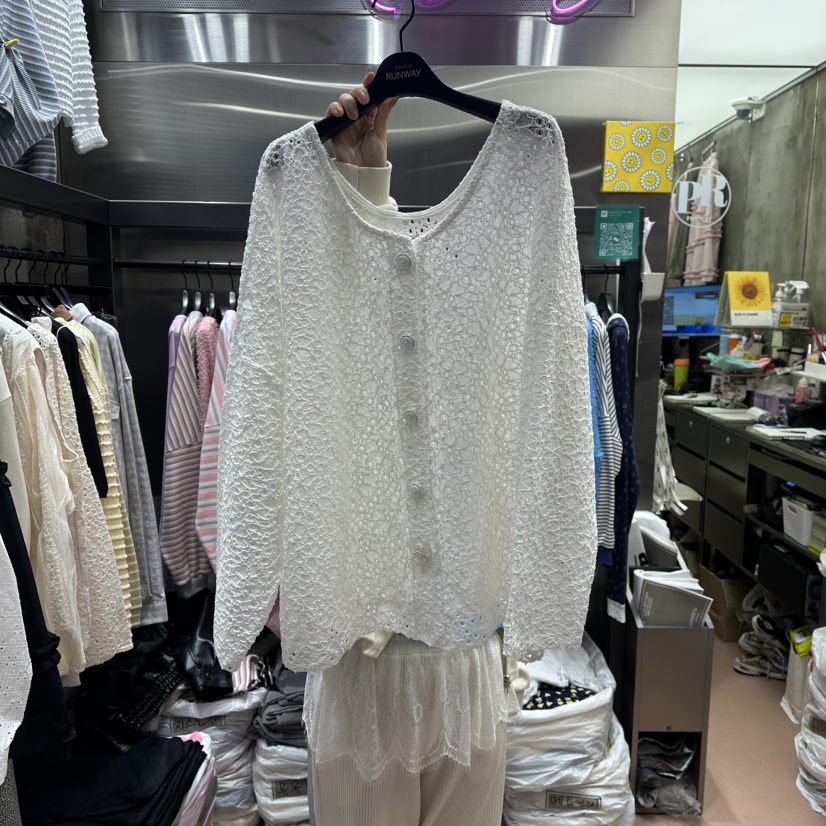 RUNWAY-런웨이東大門直郵女裝新品真品職業推薦襯衫蕾絲衫RUNWAY襯衫/蕾絲衫圖色1