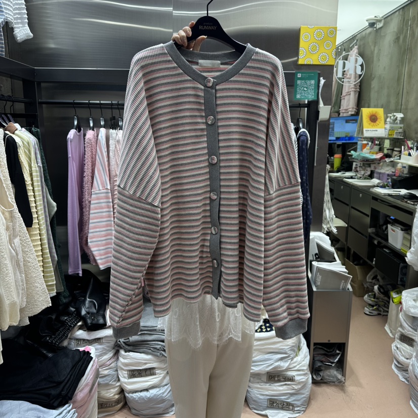 RUNWAY-런웨이韓國代購女士新品熱賣26春夏人氣時尚長袖T恤RUNWAY長袖T恤圖色1