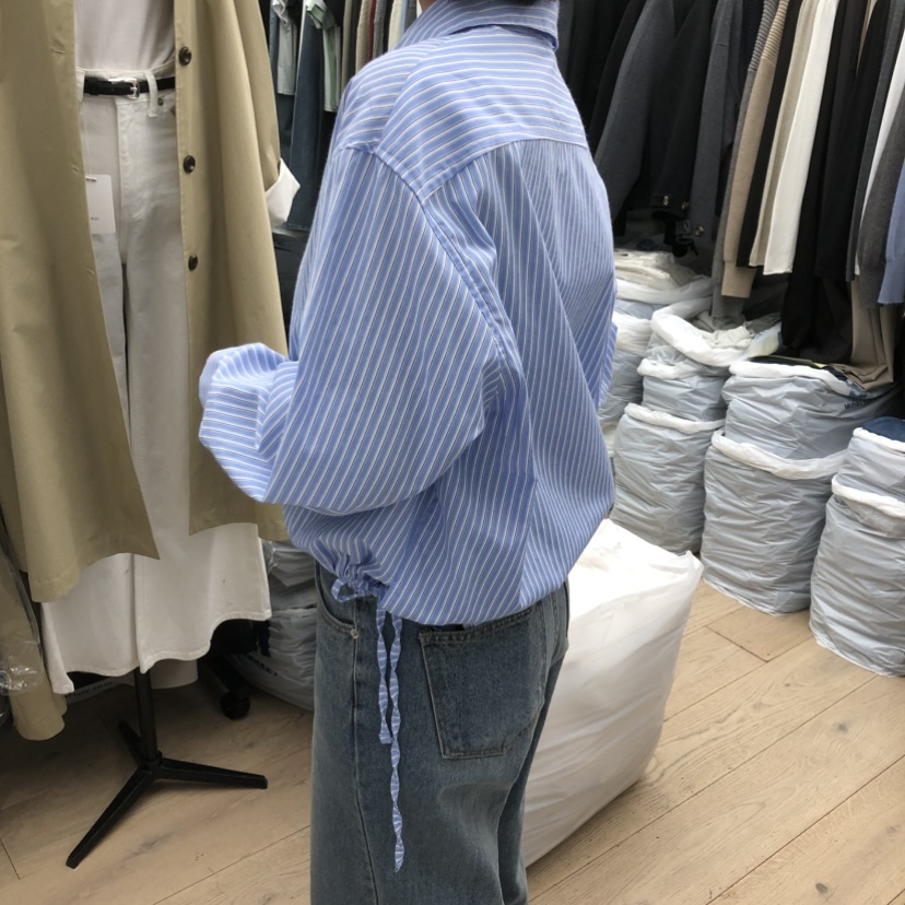 MOI-A東大門直郵女士新品熱賣人氣時尚職業襯衫蕾絲衫條紋MOI-A襯衫/蕾絲衫