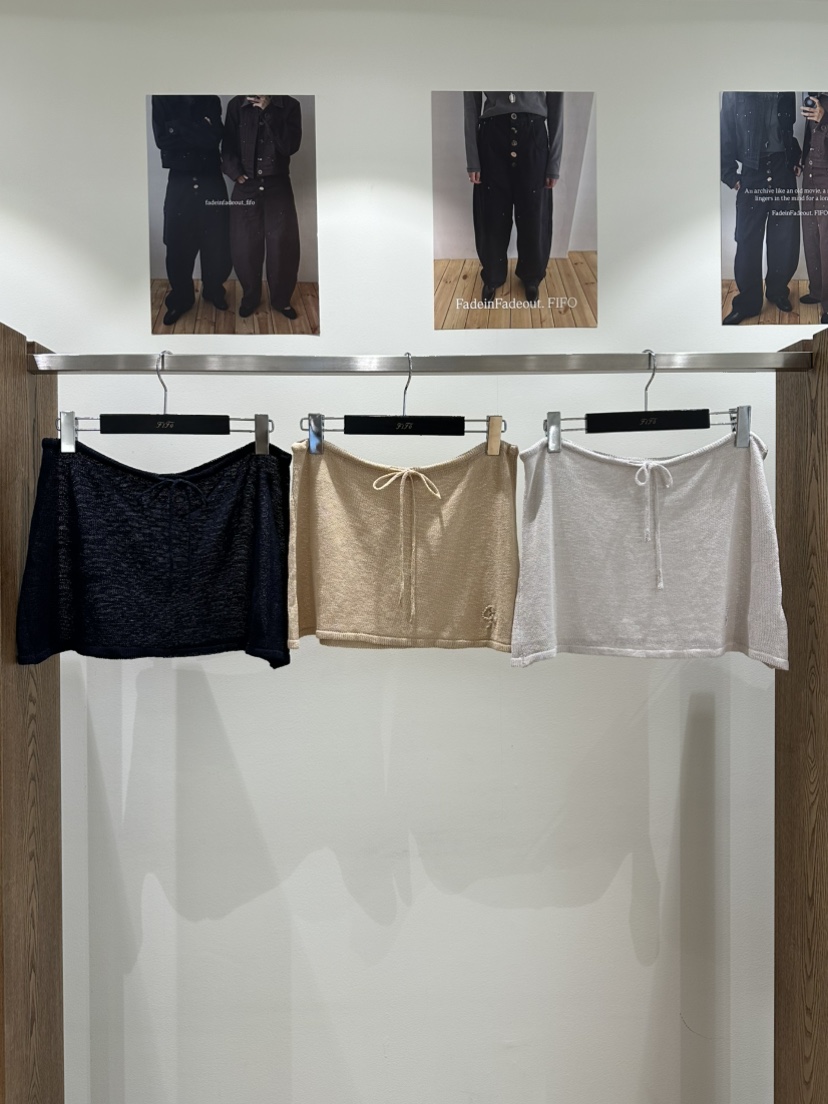 FIFO/UNANSWERED-MYSTERY東大門直郵女士新款26春夏短裙FIFO/UNANSWERED-MYSTERY短裙圖色2左二色