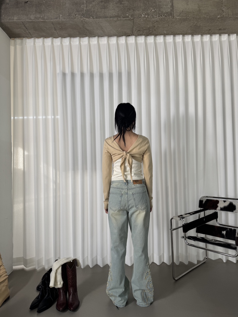 FIFO/UNANSWERED-MYSTERY東大門直郵女士新款熱賣牛仔褲FIFO/UNANSWERED-MYSTERY牛仔褲