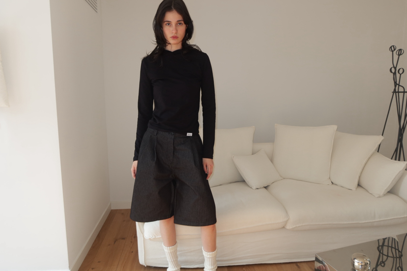 FIFO/UNANSWERED-MYSTERY東大門直郵女士新品職業長袖T恤FIFO/UNANSWERED-MYSTERY長袖T恤