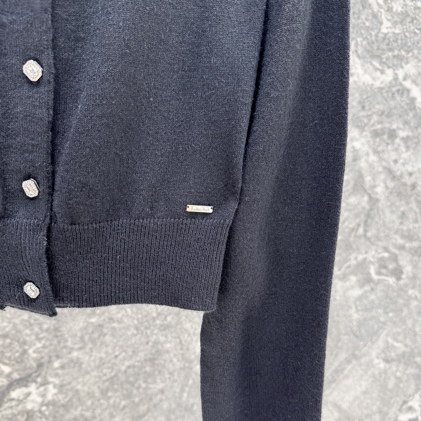 ROOKIE BUD韓國代購女裝新款休閑時尚26春夏推薦人氣針織衫ROOKIE BUD-L針織衫