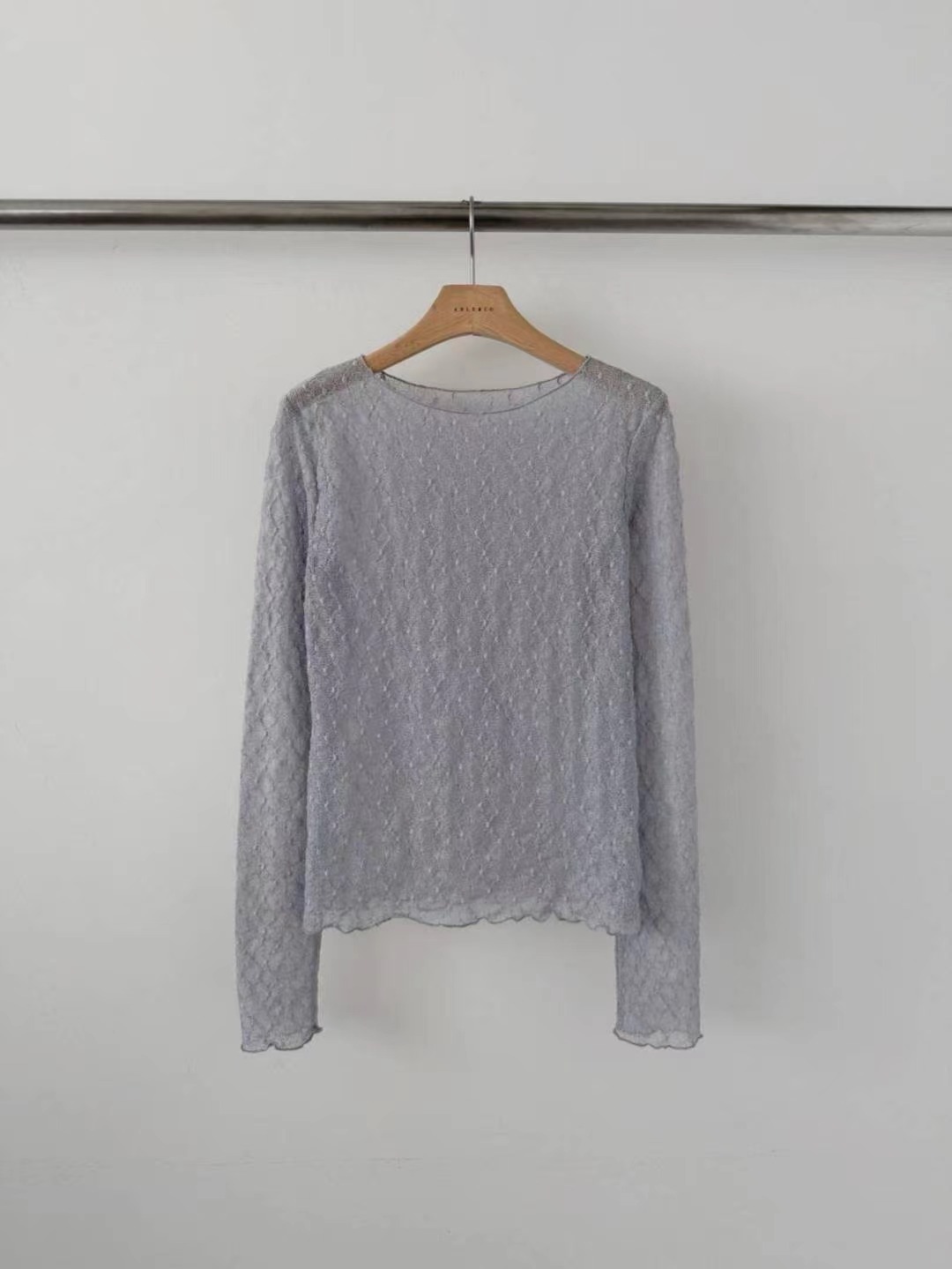 ABLE CO韓國代購女裝新款推薦人氣熱賣時尚長袖T恤不含內搭ABLE CO長袖T恤圖色2