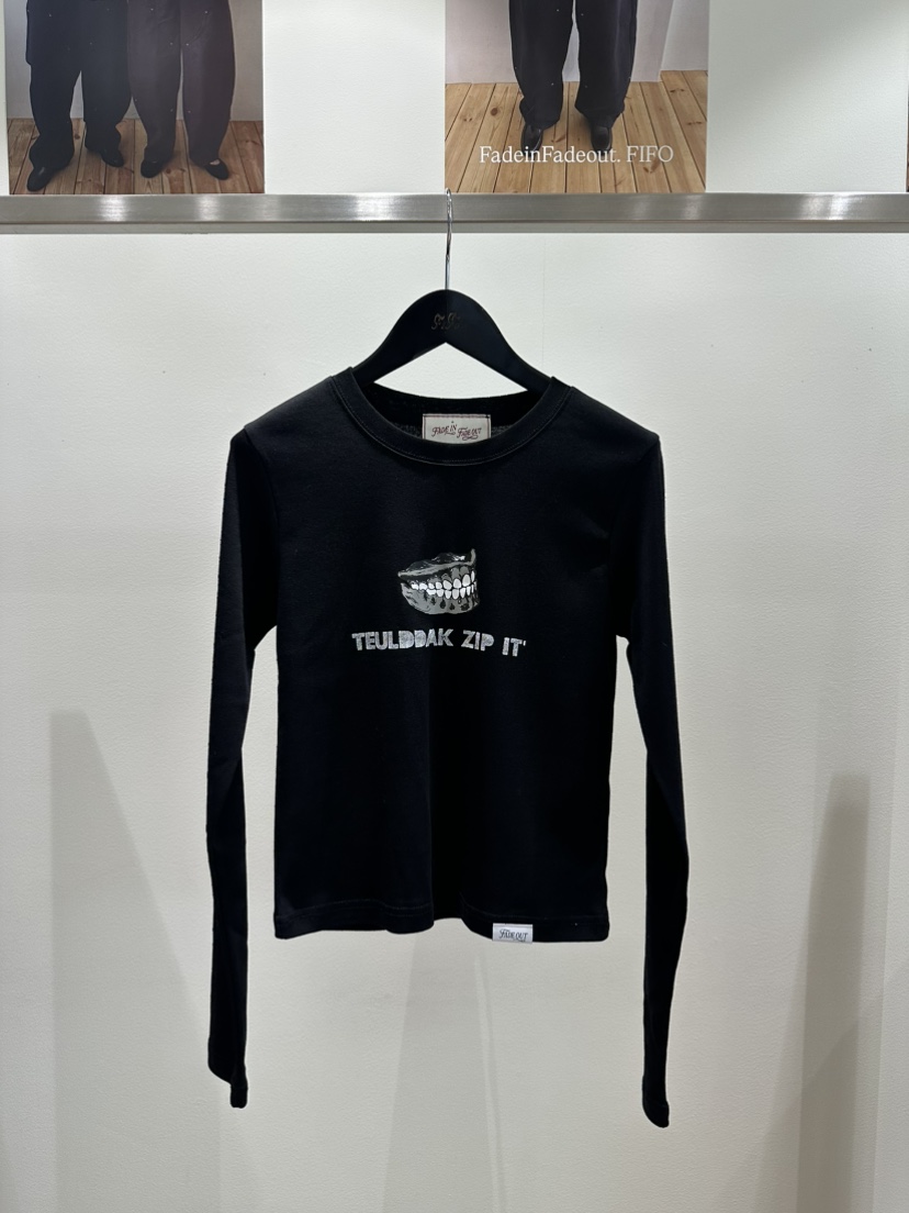 FIFO/UNANSWERED-MYSTERY韓國直郵女裝新品推薦長袖T恤FIFO/UNANSWERED-MYSTERY長袖T恤圖色3