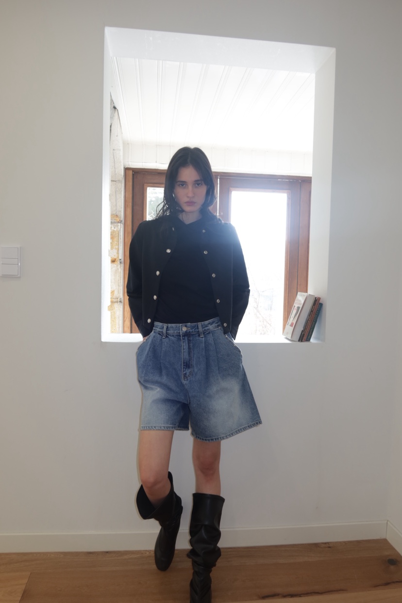 FIFO/UNANSWERED-MYSTERY韓國代購女士新品真品熱賣短褲FIFO/UNANSWERED-MYSTERY短褲