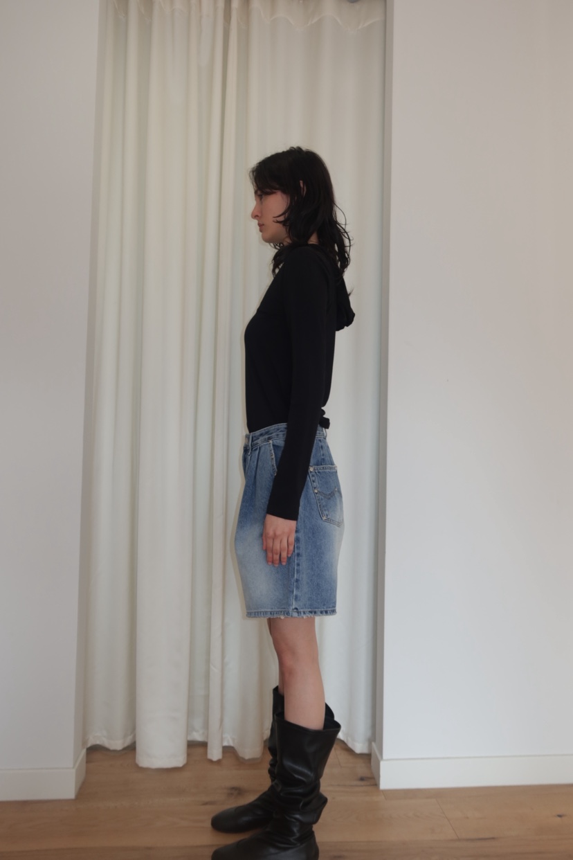 FIFO/UNANSWERED-MYSTERY韓國代購女士新品真品熱賣短褲FIFO/UNANSWERED-MYSTERY短褲