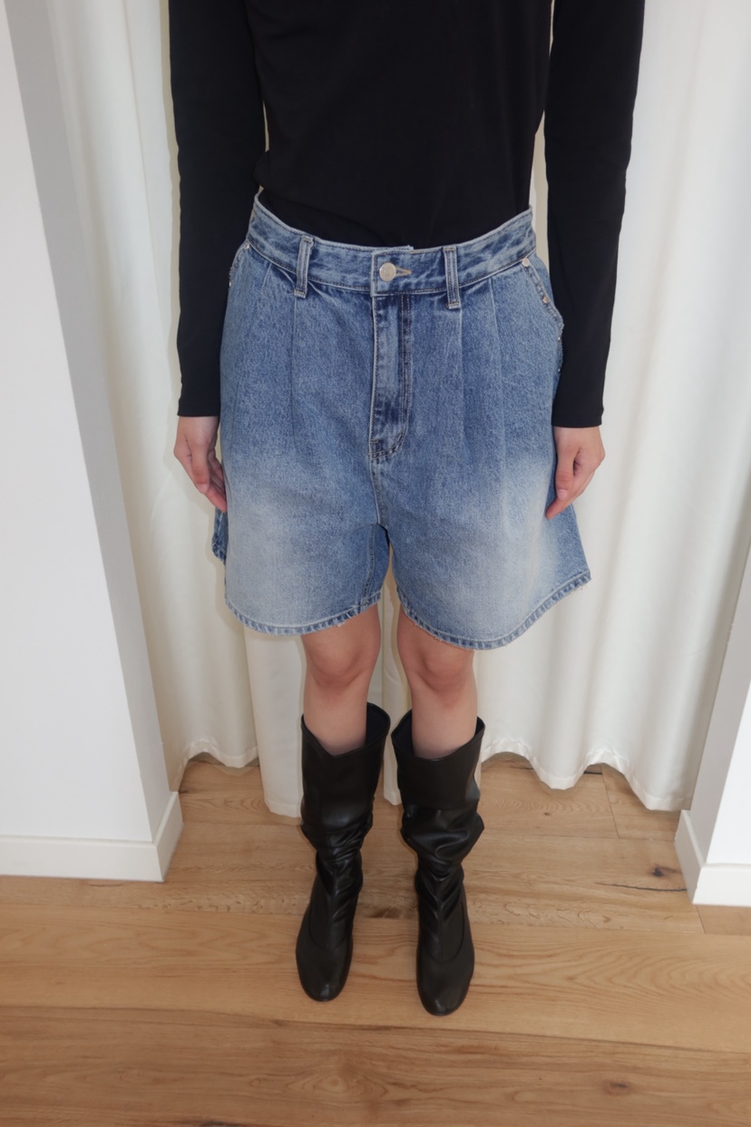 FIFO/UNANSWERED-MYSTERY韓國代購女士新品真品熱賣短褲FIFO/UNANSWERED-MYSTERY短褲