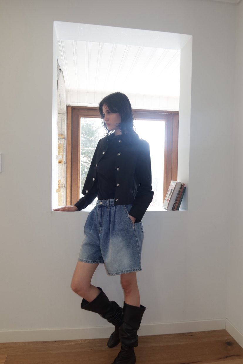 FIFO/UNANSWERED-MYSTERY韓國代購女士新品真品熱賣短褲FIFO/UNANSWERED-MYSTERY短褲