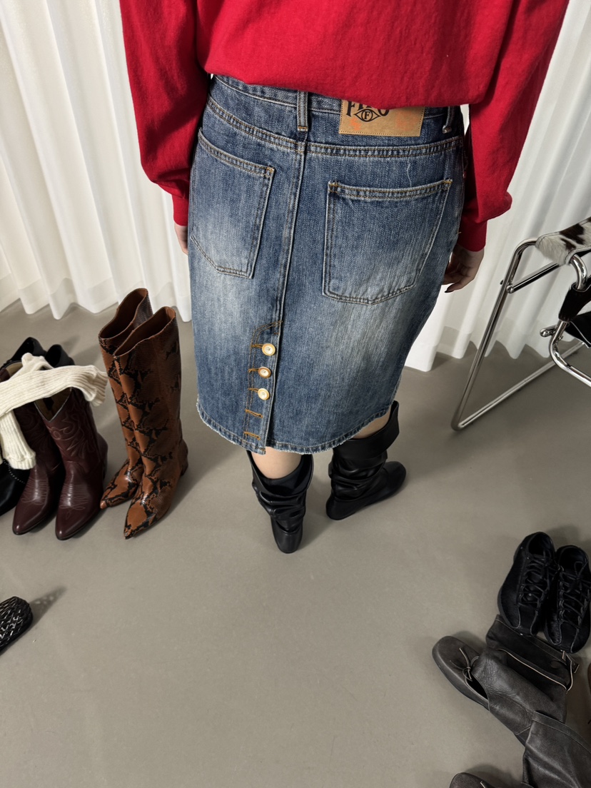 FIFO/UNANSWERED-MYSTERY東大門實拍女士新款職業半身裙中短裙FIFO/UNANSWERED-MYSTERY半身裙/中短裙