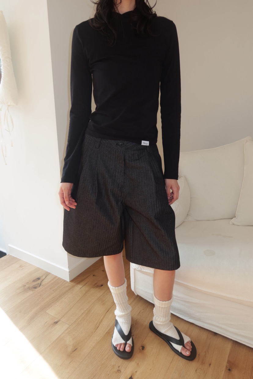 FIFO/UNANSWERED-MYSTERY東大門直郵女士新款26春夏短褲FIFO/UNANSWERED-MYSTERY短褲