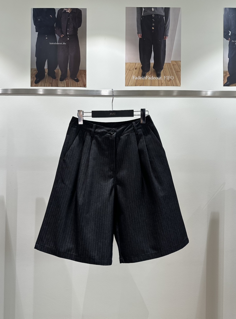 FIFO/UNANSWERED-MYSTERY東大門直郵女士新款26春夏短褲FIFO/UNANSWERED-MYSTERY短褲圖色1