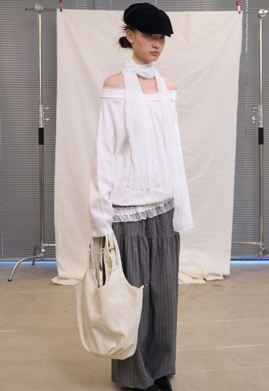 FLASH/I LOVE ME韓國直郵女裝新款時尚熱賣推薦休閑衛衣FLASH/I LOVE ME衛衣