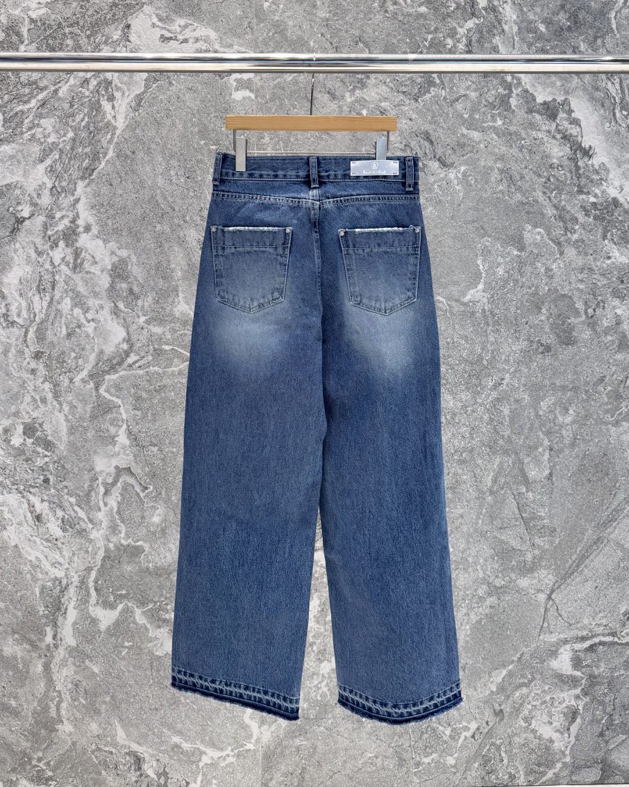 ROOKIE BUD東大門實拍女裝新品真品時尚職業熱賣人氣牛仔褲ROOKIE BUD-L牛仔褲