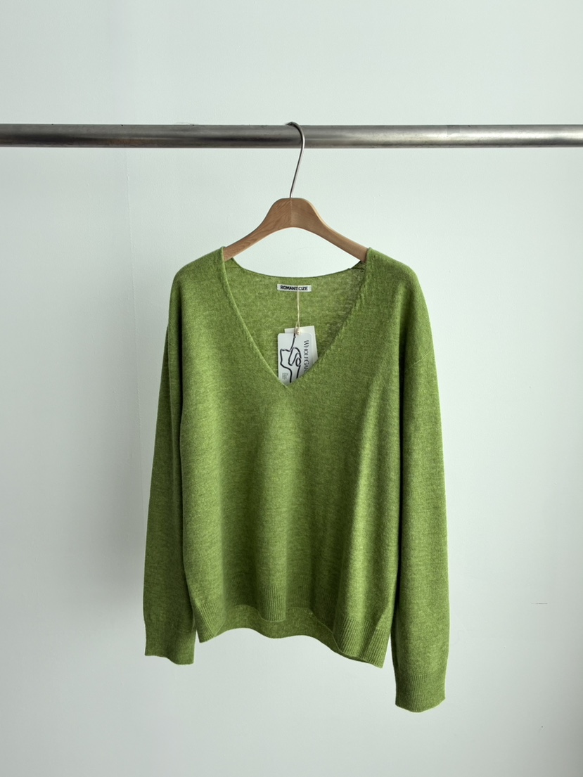 ROMANTICIZE韓國直郵女士新款職業休閑推薦時尚針織衫V領ROMANTICIZE針織衫圖色2