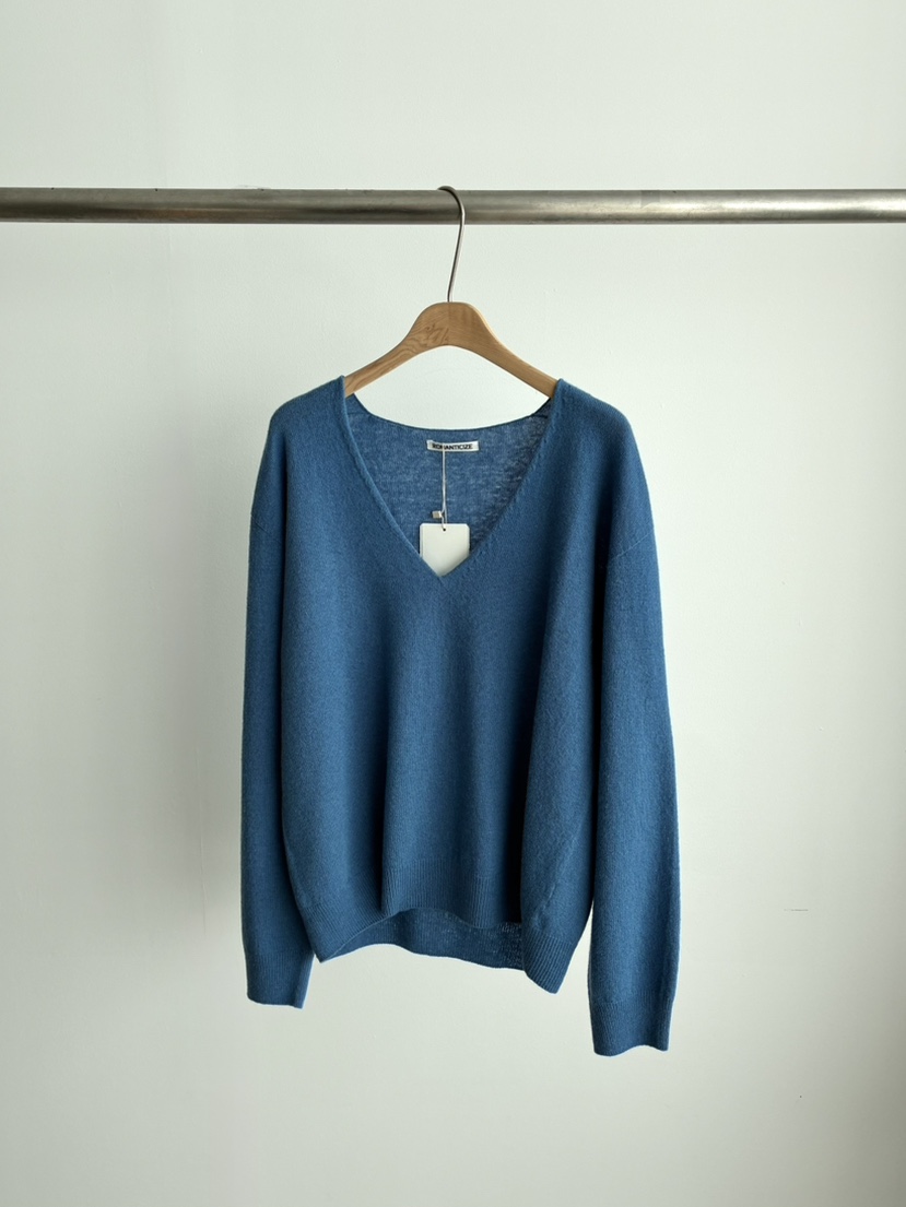 ROMANTICIZE韓國直郵女士新款職業休閑推薦時尚針織衫V領ROMANTICIZE針織衫圖色3