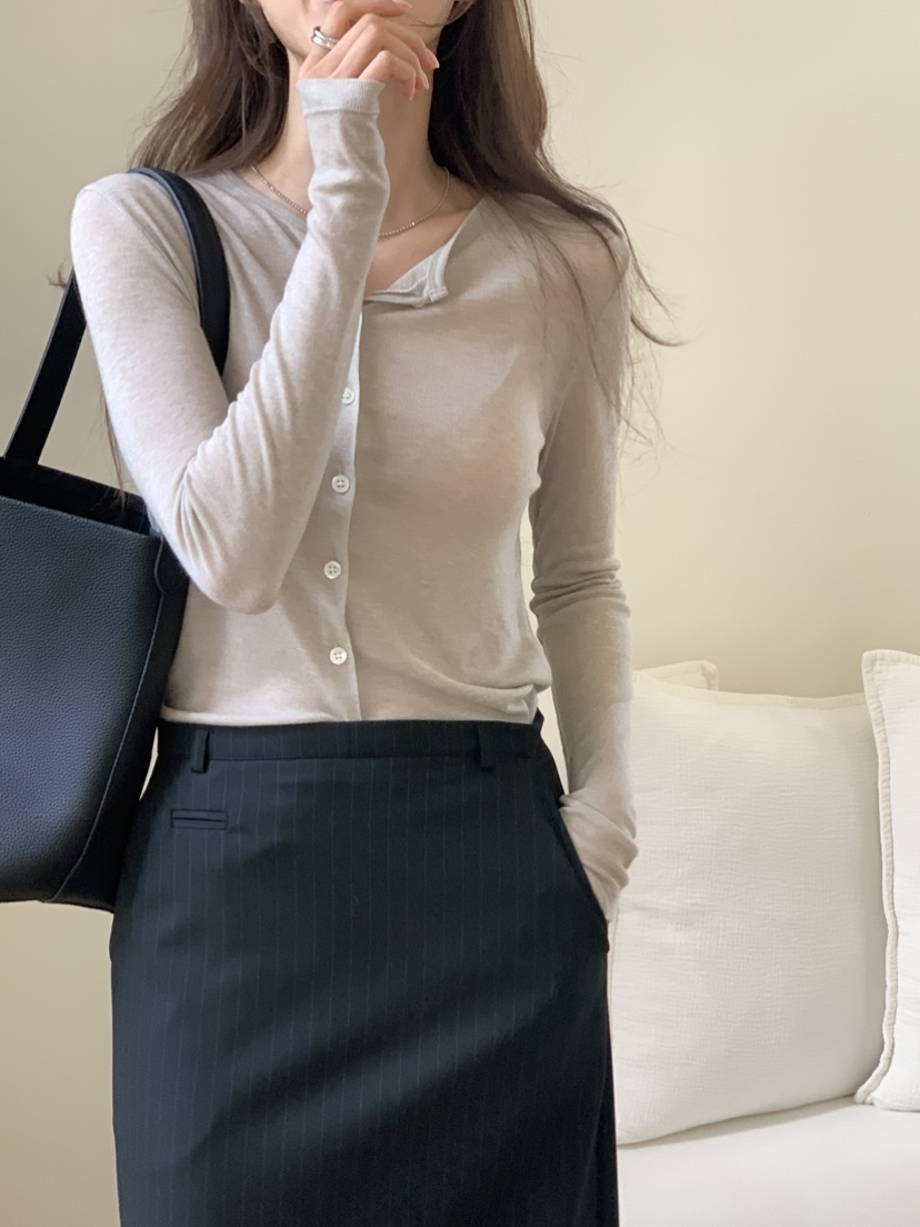 NOTICE韓國直郵女士新品時尚熱賣26春夏真品長袖T恤羊毛衫NOTICE長袖T恤