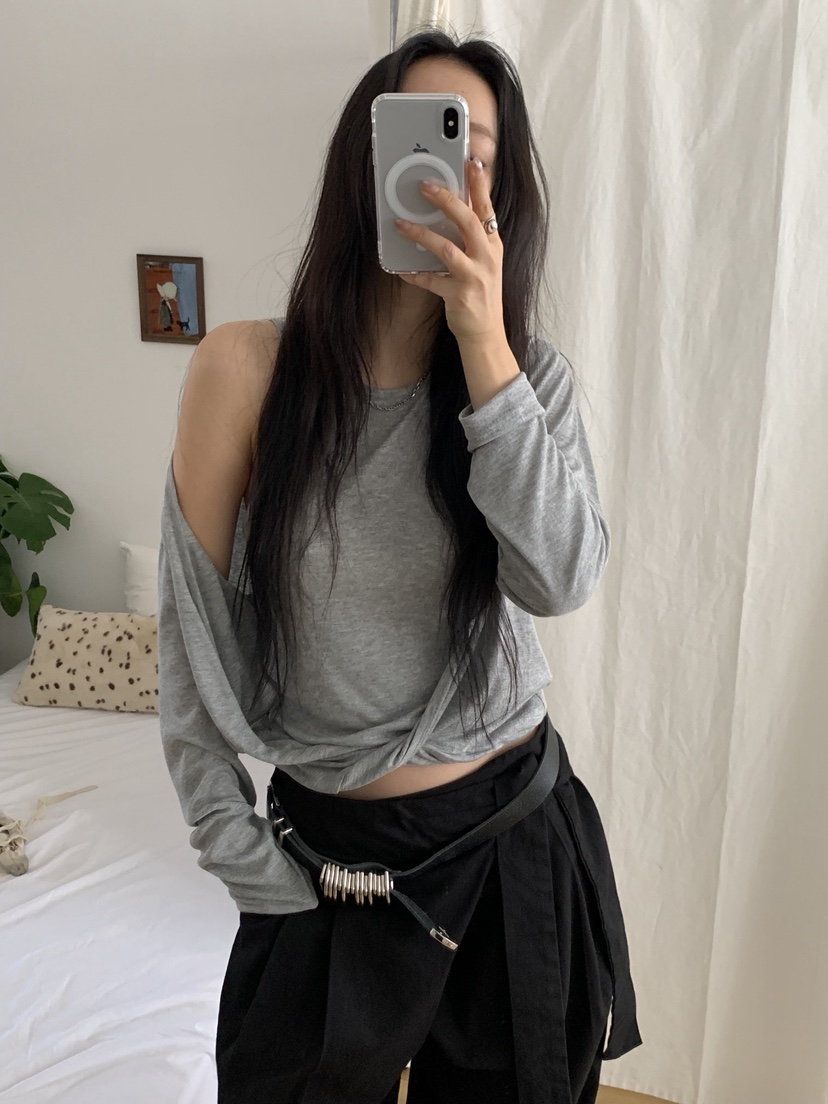 SUNDER MARKET韓國直郵女士新款熱賣真品人氣推薦長袖T恤SUNDER MARKET長袖T恤