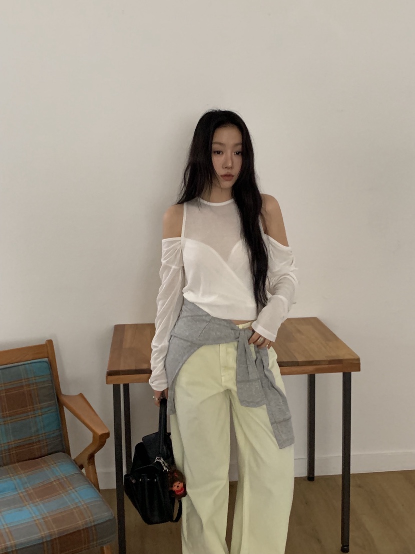 SUNDER MARKET韓國直郵女士新款熱賣真品人氣推薦長袖T恤SUNDER MARKET長袖T恤