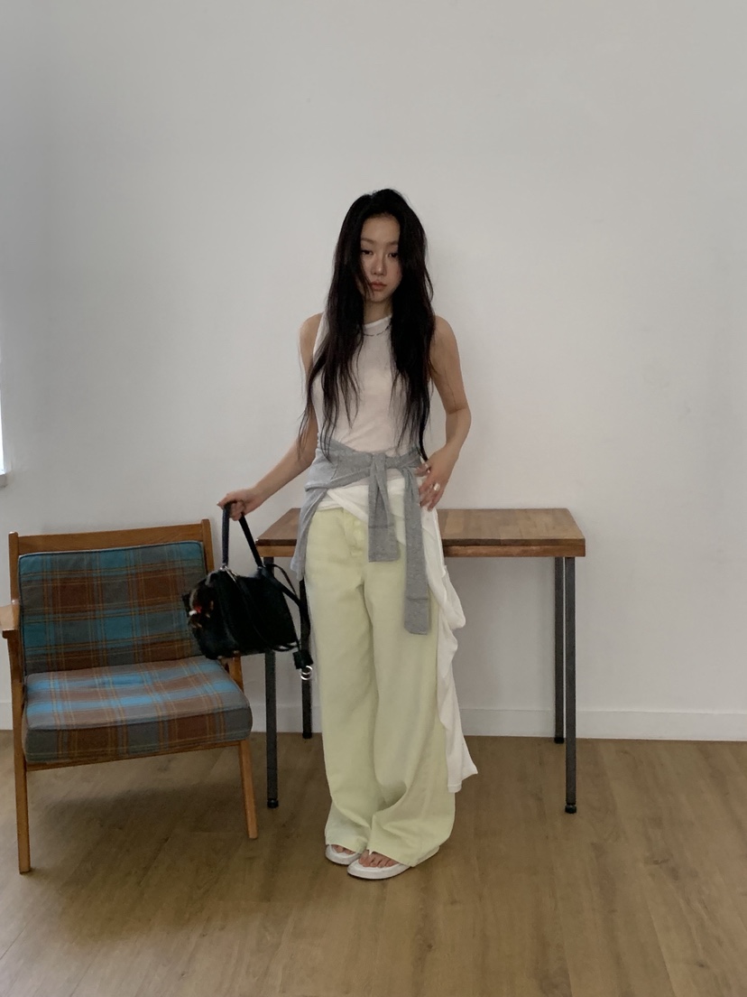 SUNDER MARKET韓國直郵女士新款熱賣真品人氣推薦長袖T恤SUNDER MARKET長袖T恤