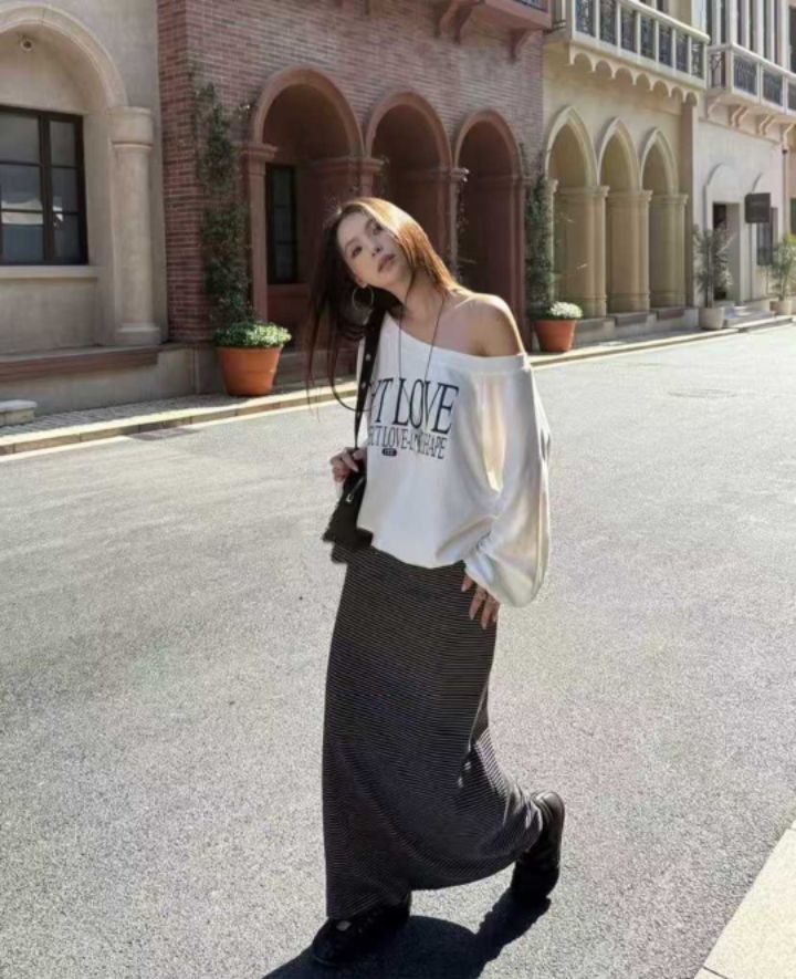 BOBBIE DOLL東大門直郵女士新款休閑熱賣推薦人氣職業衛衣BOBBIE DOLL衛衣