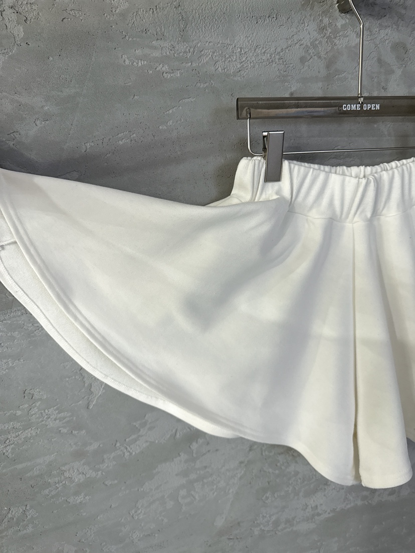 COME OPEN/HAPER東大門實拍女裝新品26春夏職業推薦短褲COME OPEN/HAPER短褲