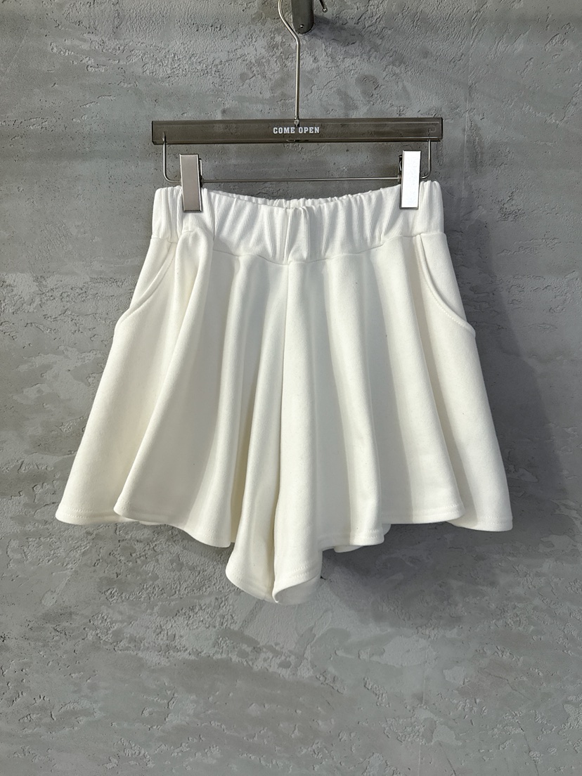 COME OPEN/HAPER東大門實拍女裝新品26春夏職業推薦短褲COME OPEN/HAPER短褲圖色1