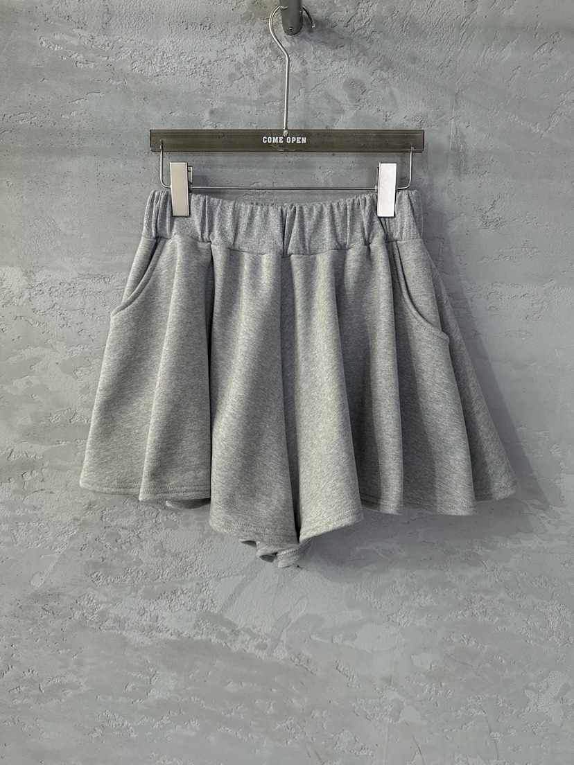 COME OPEN/HAPER東大門實拍女裝新品26春夏職業推薦短褲COME OPEN/HAPER短褲圖色2