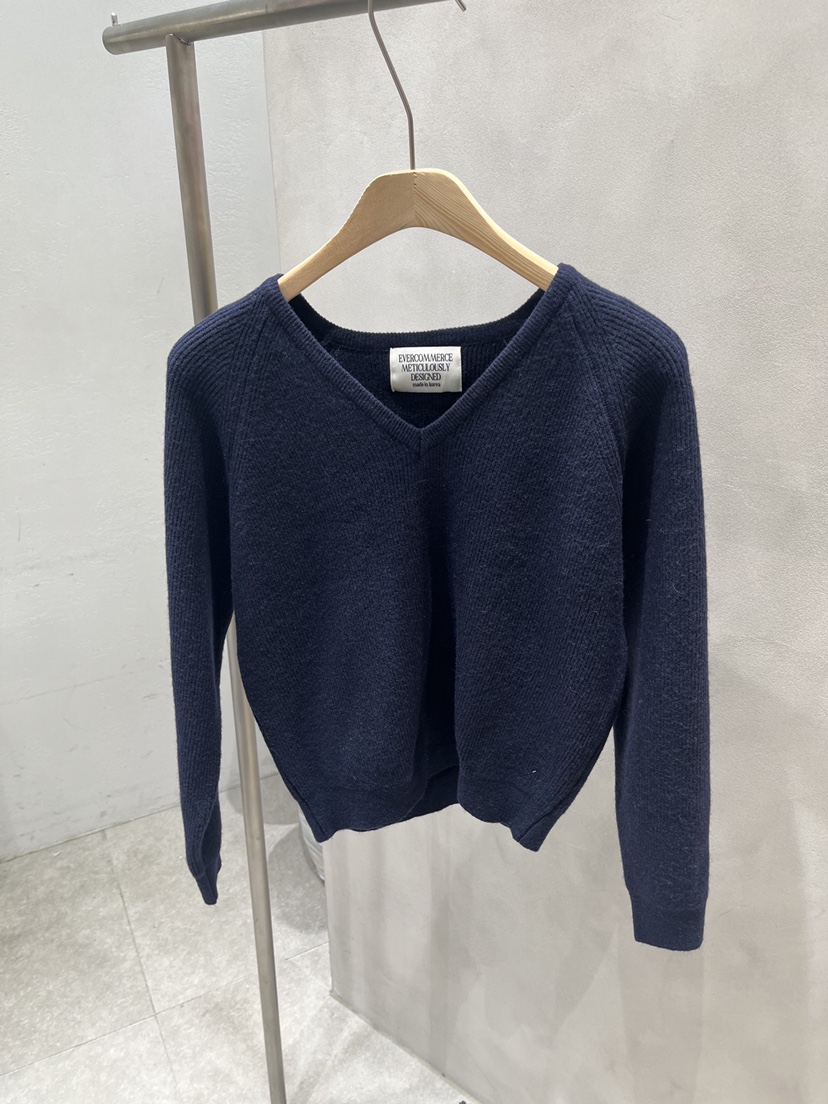 EVERCOMMERCE METICULOUSLY DESIGNED東大門直郵女裝新品真品針織衫EVERCOMMERCE METICULOUSLY DESIGNED針織衫圖色6