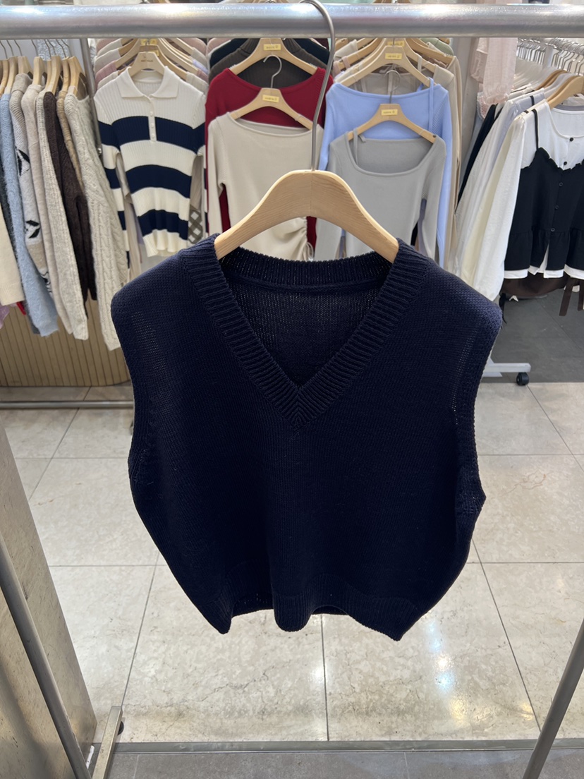 BLACK NOTE東大門直郵女裝新款人氣26春夏熱賣休閑吊帶背心BLACK NOTE吊帶/背心圖色5