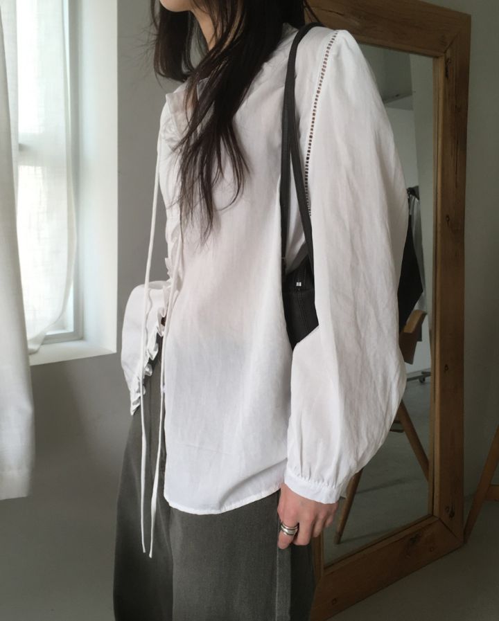 BOBBIE DOLL東大門直郵女士新款人氣26春夏推薦襯衫蕾絲衫BOBBIE DOLL襯衫/蕾絲衫