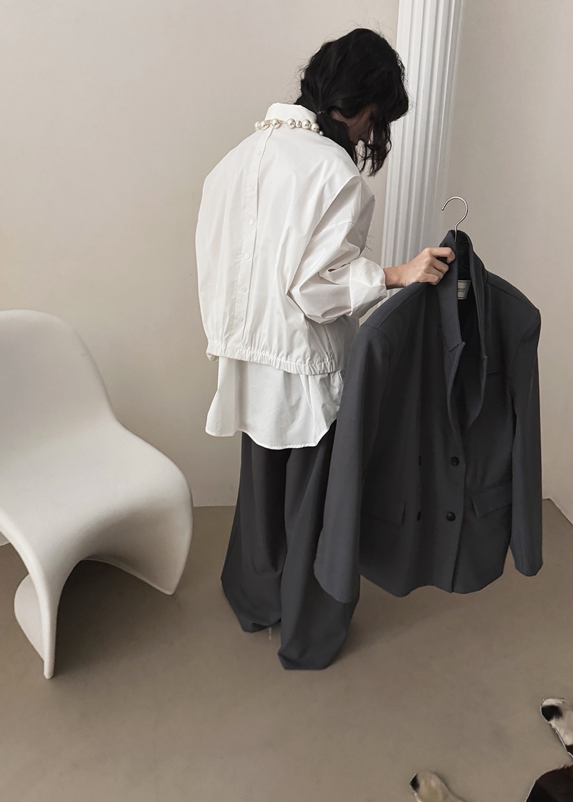 AMOOD韓國代購女裝新款推薦時尚職業真品襯衫蕾絲衫雙排扣AMOOD襯衫/蕾絲衫