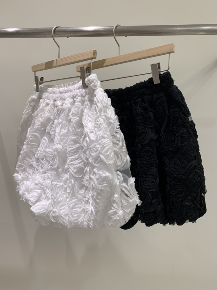 ZITTEN東大門直郵女士新品26春夏真品推薦熱賣休閑短褲花朵ZITTEN短褲