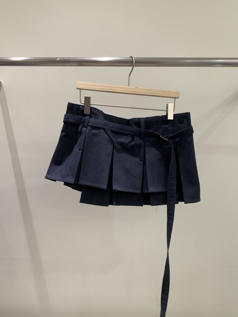 ZITTEN東大門實拍女裝新款推薦真品熱賣時尚26春夏人氣套裝ZITTEN套裝