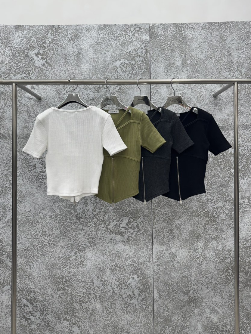 BADCALM東大門代購女裝新品職業休閑熱賣真品人氣T恤拉鏈BADCALMT恤