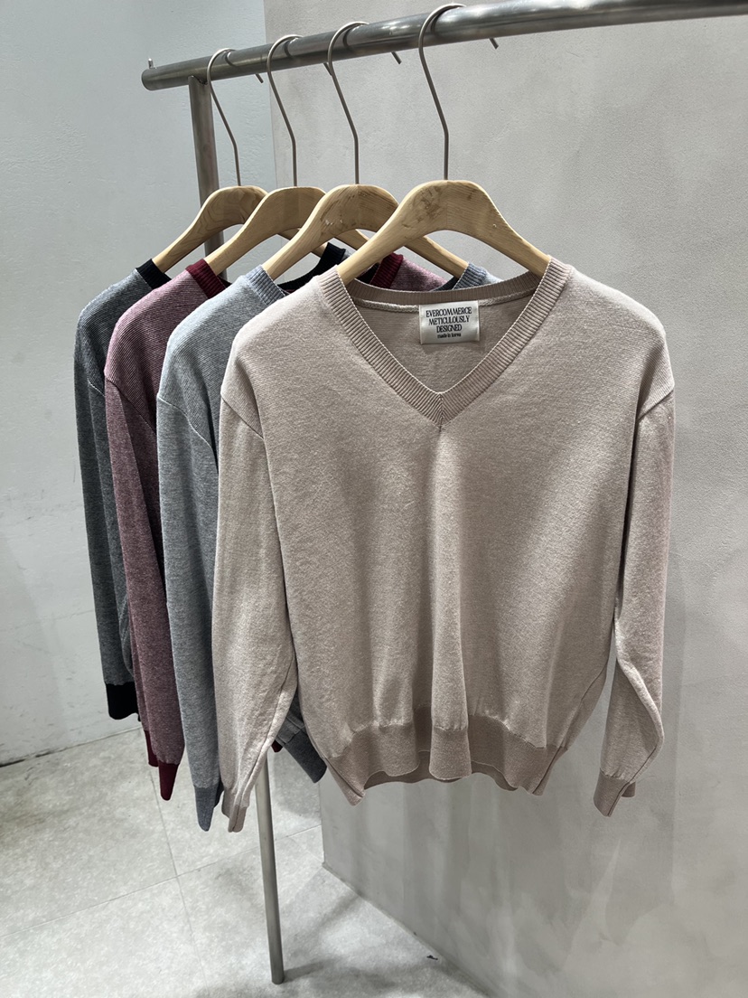 EVERCOMMERCE METICULOUSLY DESIGNED韓國代購女裝新品職業針織衫EVERCOMMERCE METICULOUSLY DESIGNED針織衫