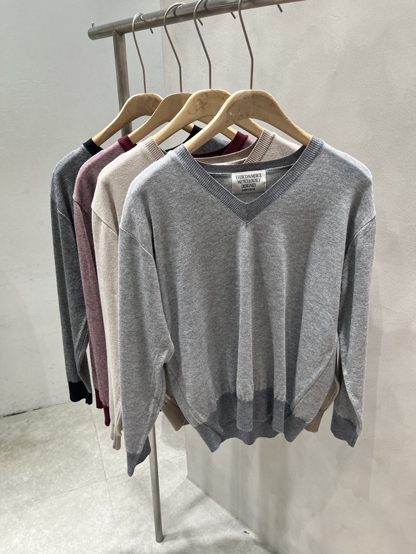 EVERCOMMERCE METICULOUSLY DESIGNED韓國代購女裝新品職業針織衫EVERCOMMERCE METICULOUSLY DESIGNED針織衫