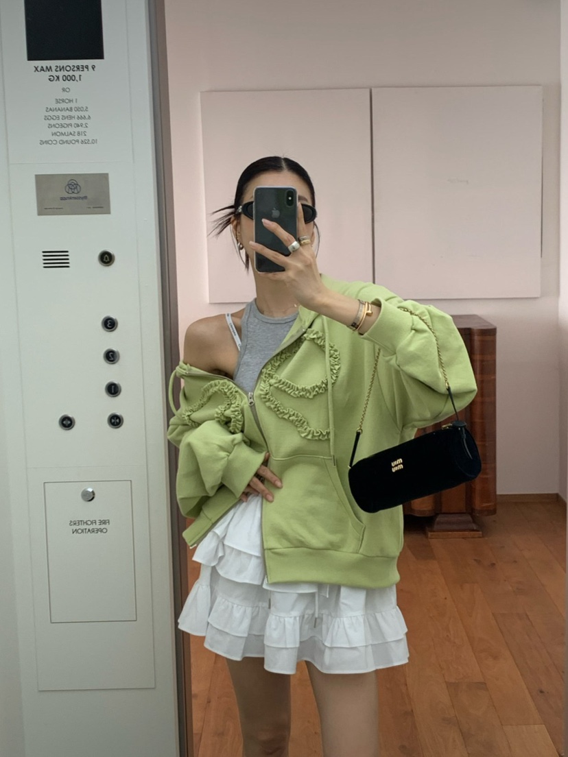 REVE CITE-L東大門代購女士新品休閑夾克連帽拉鏈衫荷葉邊REVE CITE-L夾克圖色1