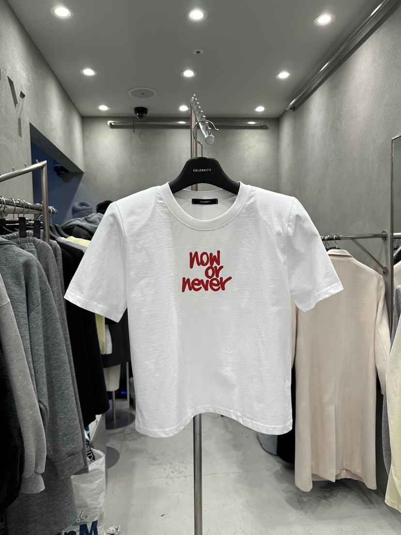 CELEBRITY-A韓國代購女裝新品職業推薦人氣真品休閑時尚T恤CELEBRITY-AT恤圖色1